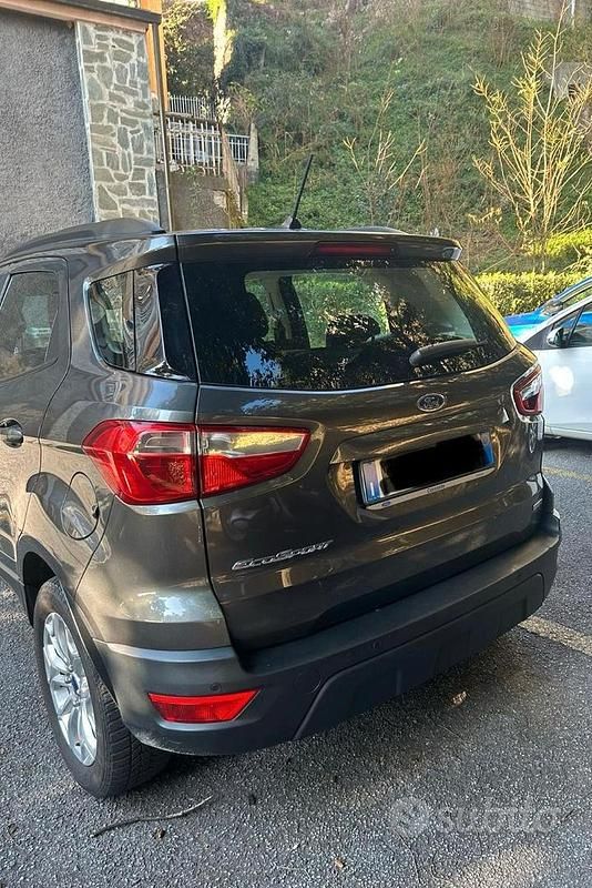 Usata Ford Ecosport Titanium 100 CV (73 kW) 2019 Grigio SUV
