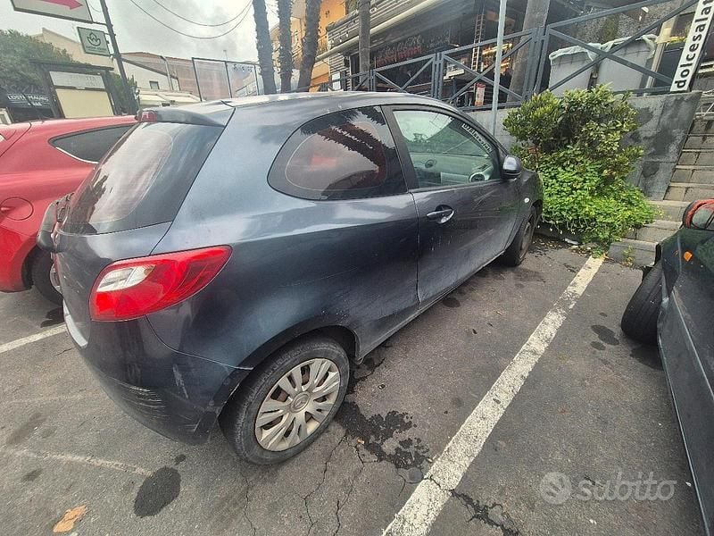 Usata Mazda 2 68 CV (50 kW) 2009 Utilitaria