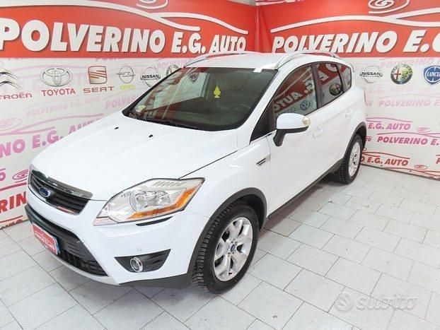 Usata Ford Kuga 163 CV (119 kW) 2012 Bianco SUV