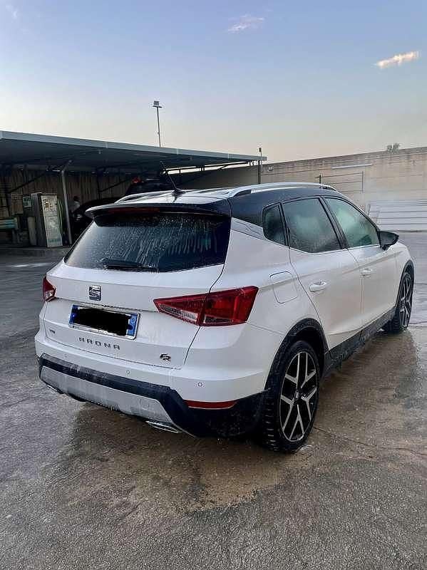 Usata Seat Arona FR 90 CV (66 kW) 2019 Bianco SUV