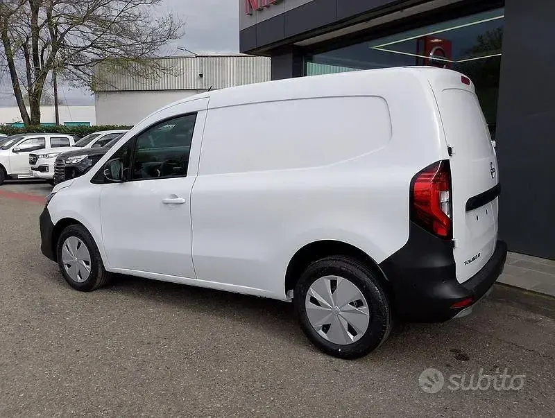 Nuova Renault Kangoo 131 CV (96 kW) 2026 Bianco Monovolume