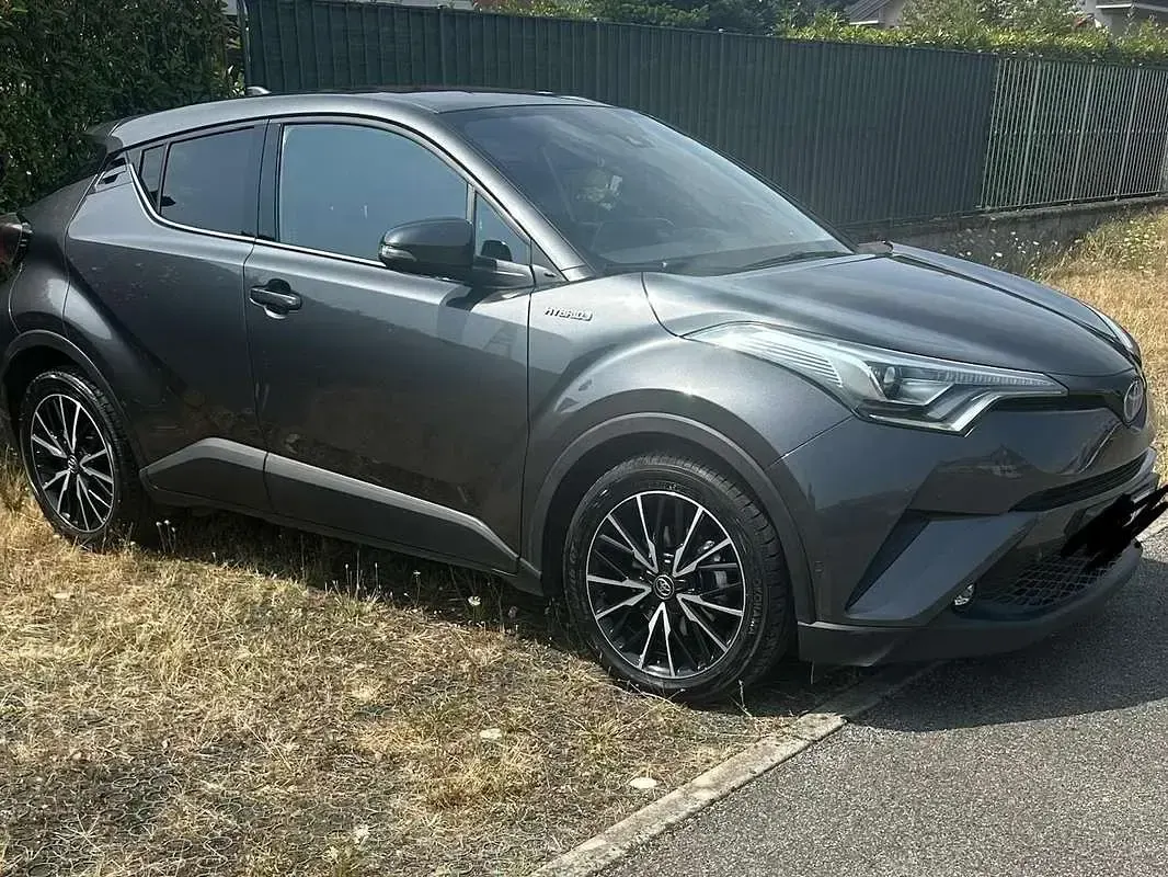 Usata Toyota C-HR Lounge 98 CV (72 kW) 2018 Grigio SUV