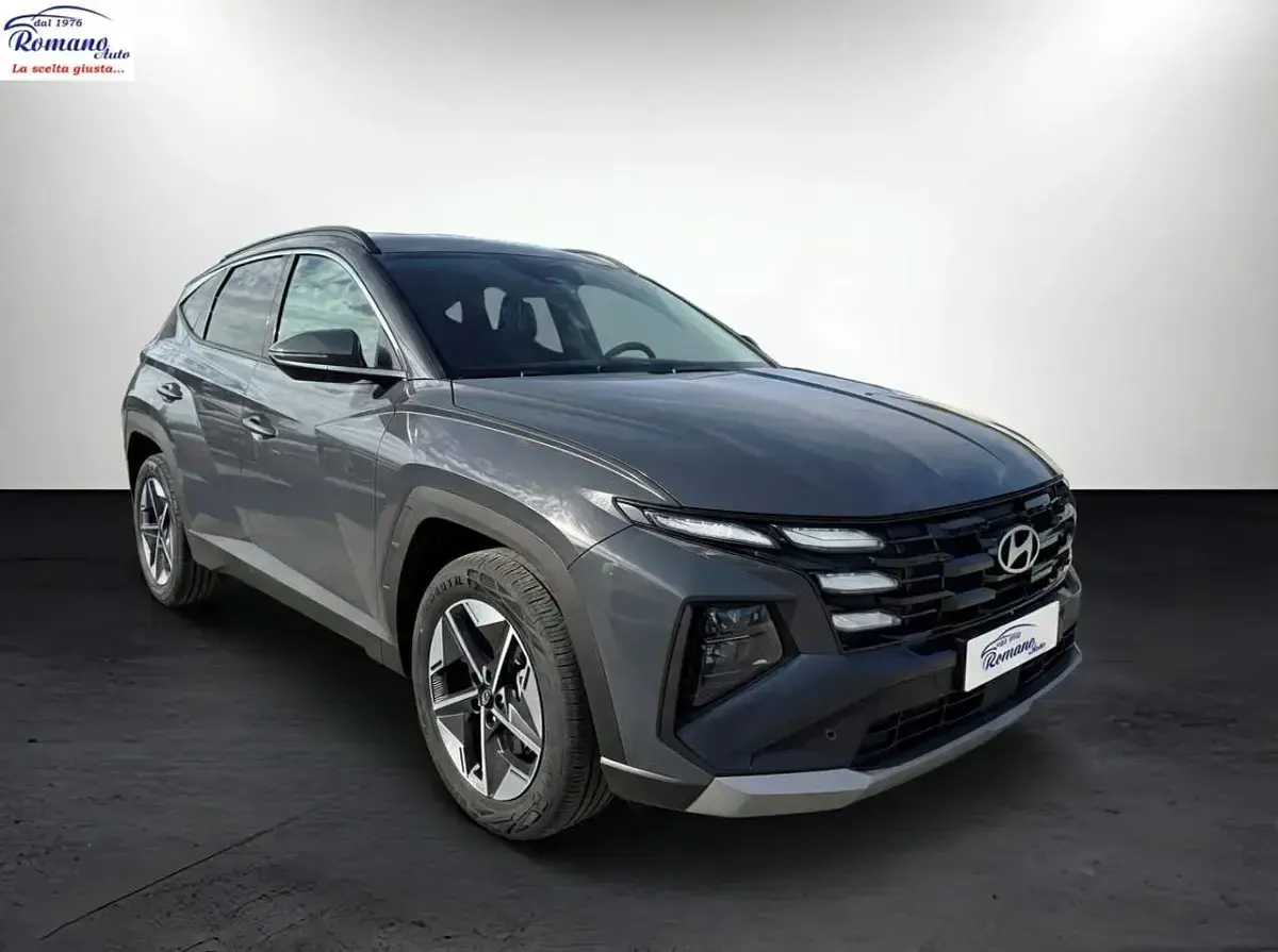 Nuova Hyundai Tucson 137 CV (100 kW) 2025 Grigio SUV