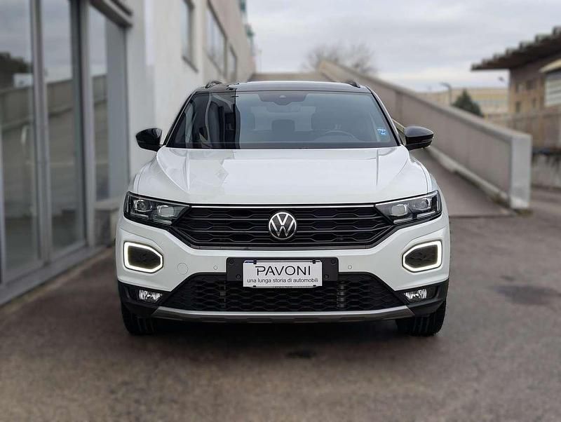 Bianco Usata 2021 VW T-Roc Business SUV | 18.850 € (Buon prezzo) - Immagine 1/4