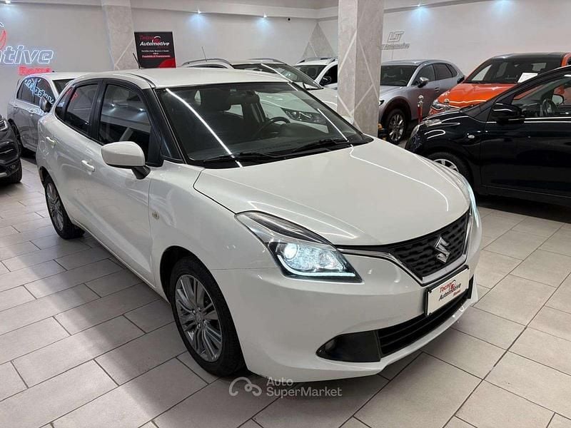 Usata Suzuki Baleno 90 CV (66 kW) 2019 Bianco metallizzato Utilitaria