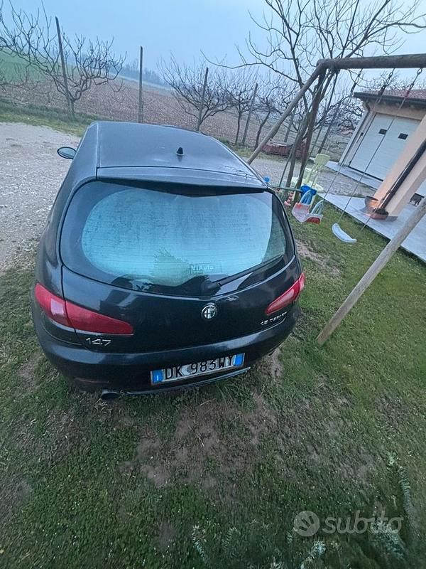 Usata Alfa Romeo 147 2007 Nero Utilitaria