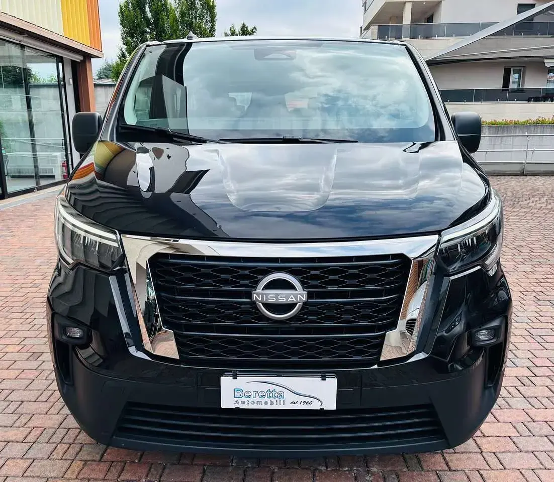 Usata Nissan Primastar Acenta 110 CV (80 kW) 2025 Black midnight Monovolume