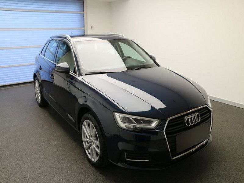 Venduto Audi A3 Sportback 1.0 Tfsi De. auto usate in vendita