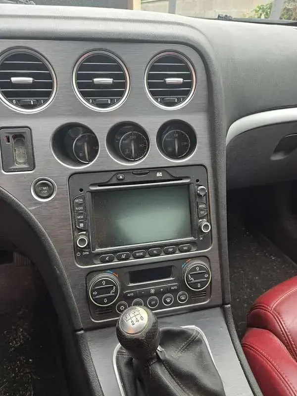Usata Alfa Romeo Spider 209 CV (153 kW) 2010 Nero Cabrio