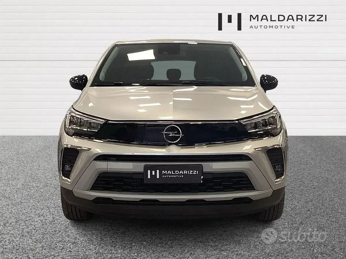 Usata Opel Crossland X Elegance 110 CV (80 kW) 2024 Grigio SUV