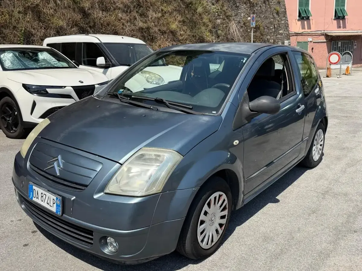 Usata Citroën C2 60 CV (44 kW) 2006 Argento Utilitaria