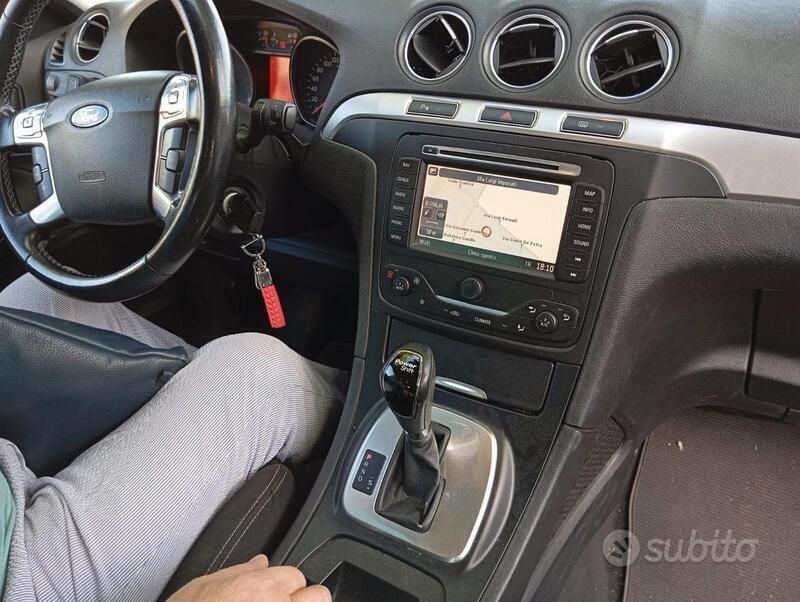 Usata Ford S-MAX S 140 CV (102 kW) 2014 Nero Monovolume