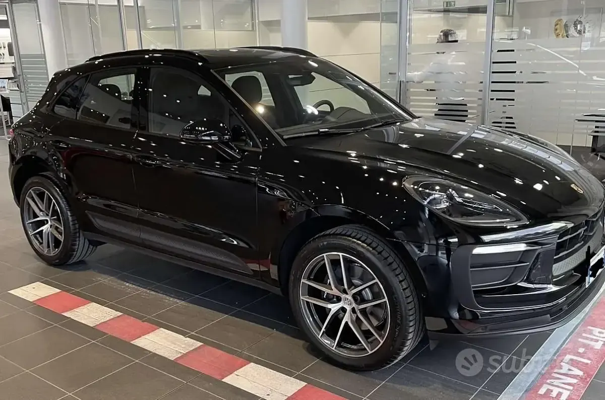 Usata Porsche Macan 2021 Nero SUV