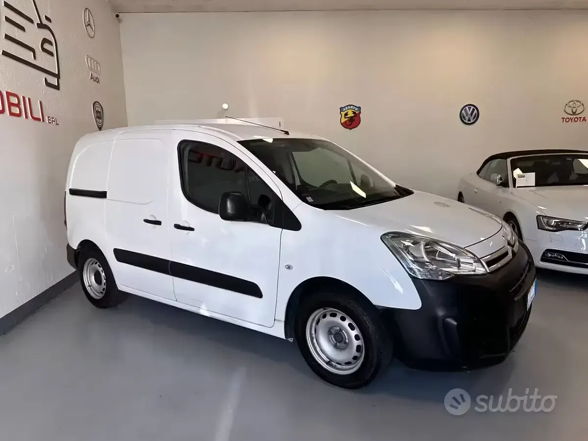 Usata Citroën Berlingo 99 CV (72 kW) 2018 Bianco Monovolume