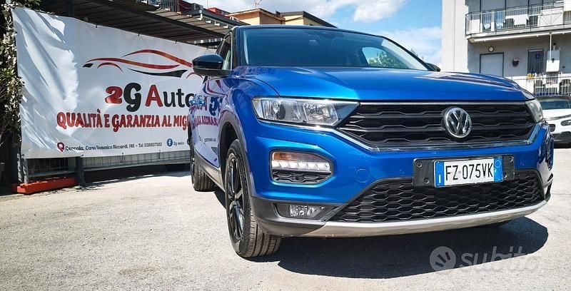 Blu Usata 2020 VW T-Roc SUV | 16.999 € (Super prezzo) - Immagine 1/4