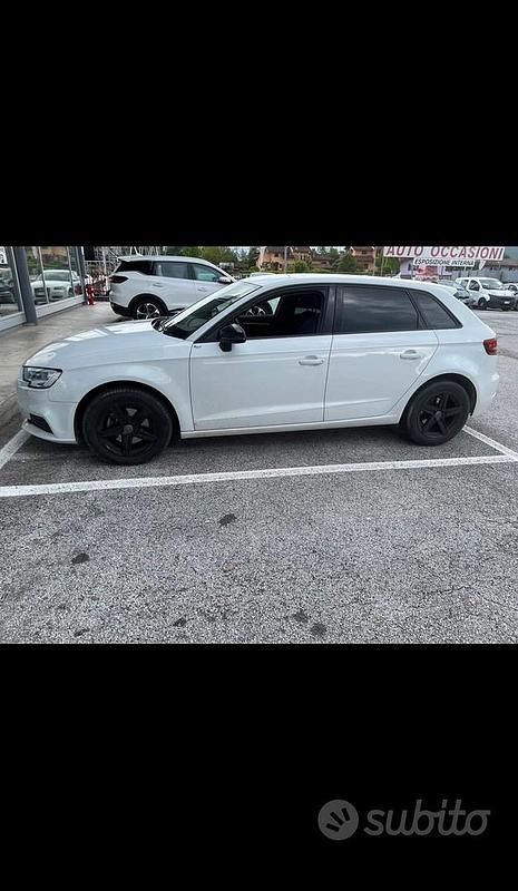 Usata Audi A3 Ambiente 116 CV (85 kW) 2018 Bianco Berlina