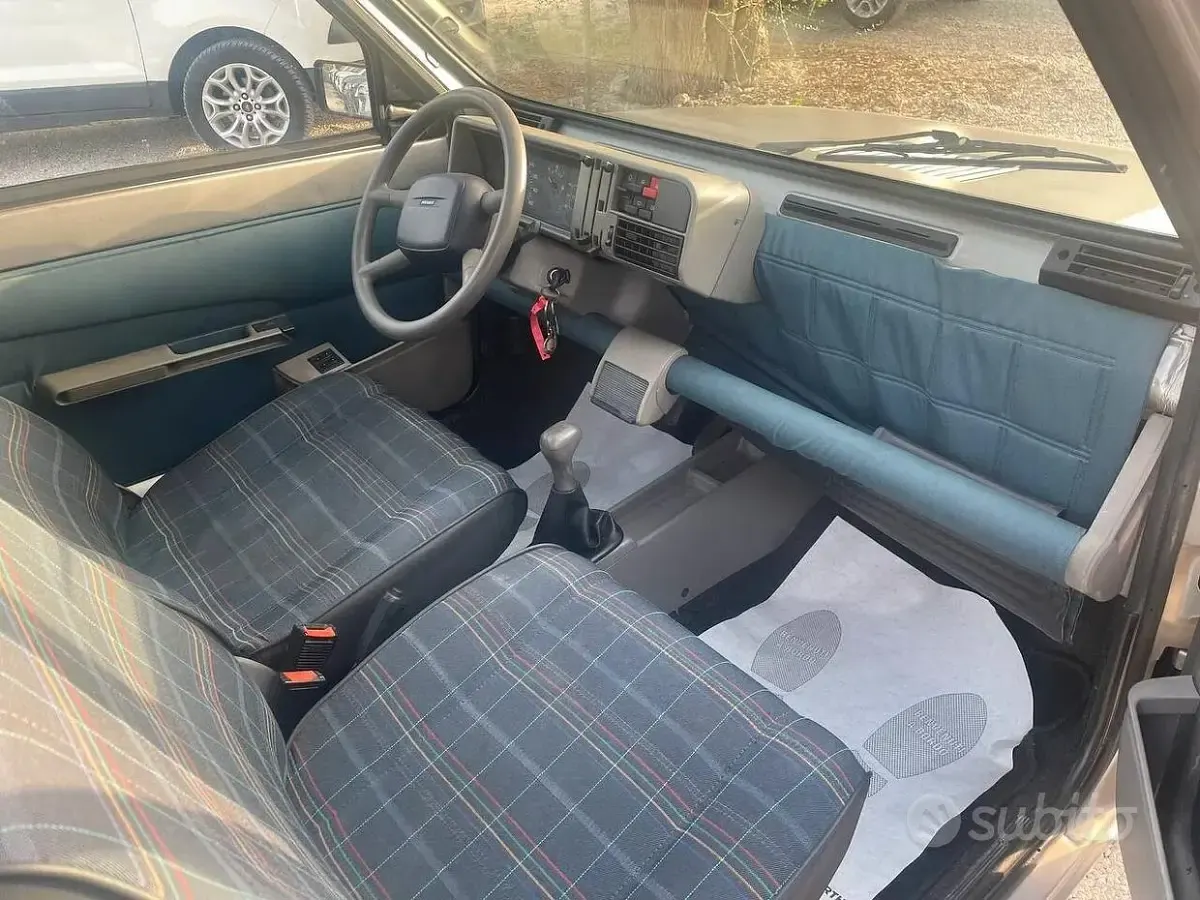 Usata Fiat Panda 39 CV (28 kW) 2000 Grigio Berlina