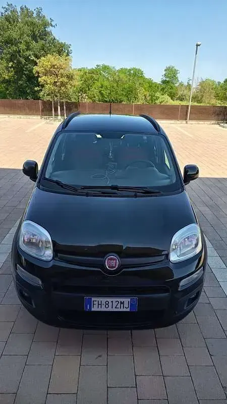 Usata Fiat Panda Lounge 95 CV (69 kW) 2017 Utilitaria