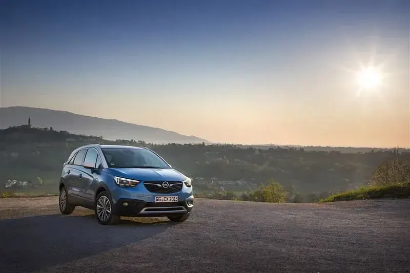 Usata Opel Crossland X Ultimate 120 CV (88 kW) 2019 Bianco SUV