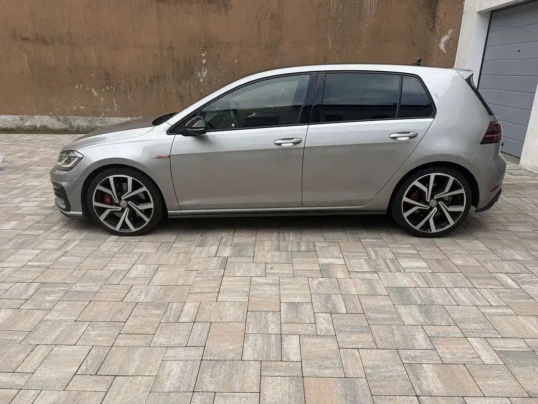Usata VW Golf VII GTI 245 CV (180 kW) 2018 Berlina