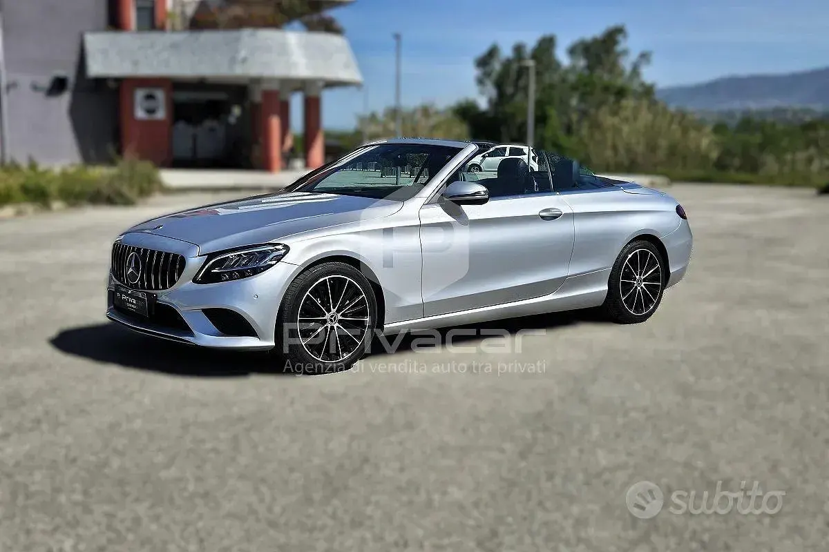 Usata Mercedes C220 Executive 194 CV (142 kW) 2020 Cabrio