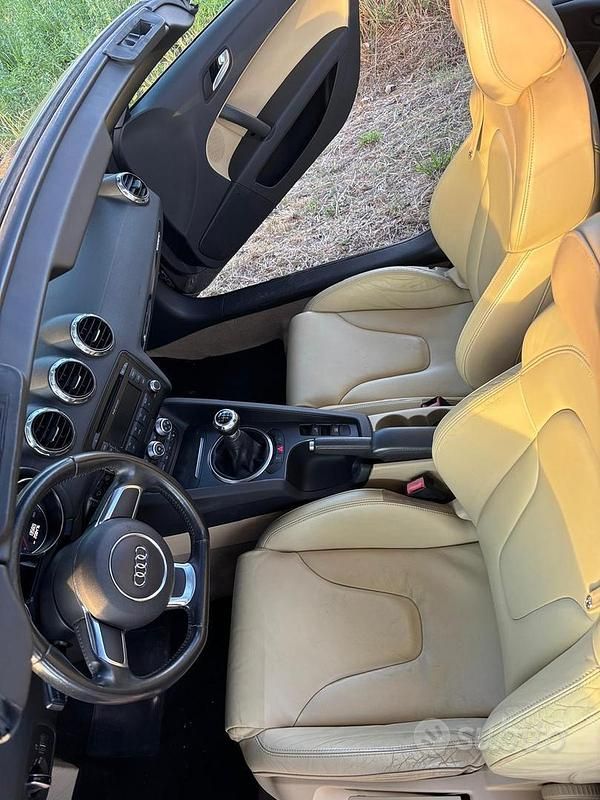 Usata Audi TT 170 CV (125 kW) 2012 Cabrio