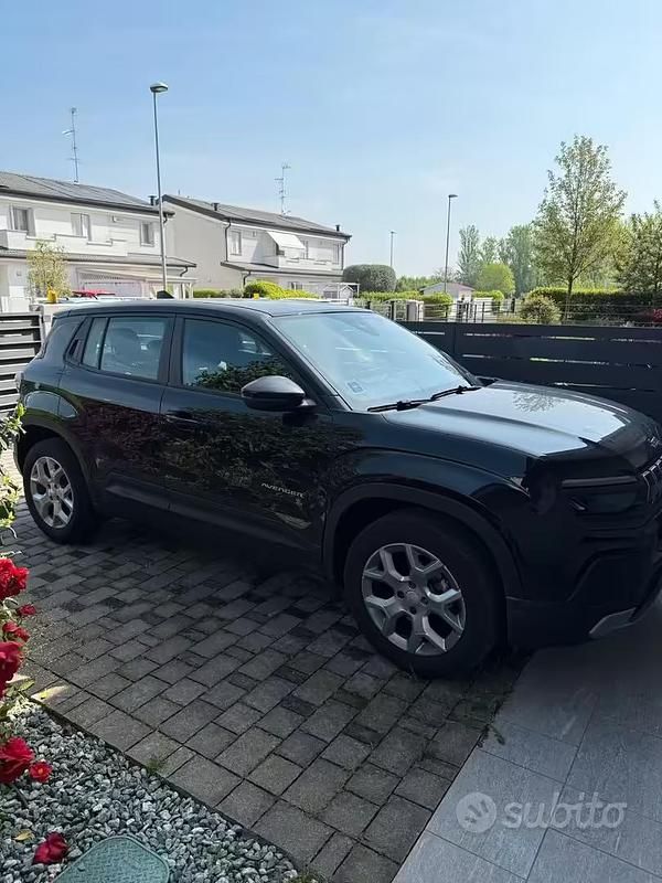 Usata Jeep Avenger Longitude 100 CV (73 kW) 2024 SUV