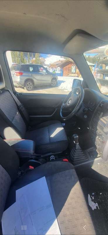 Usata Suzuki Jimny 86 CV (63 kW) 2009 Bianco SUV