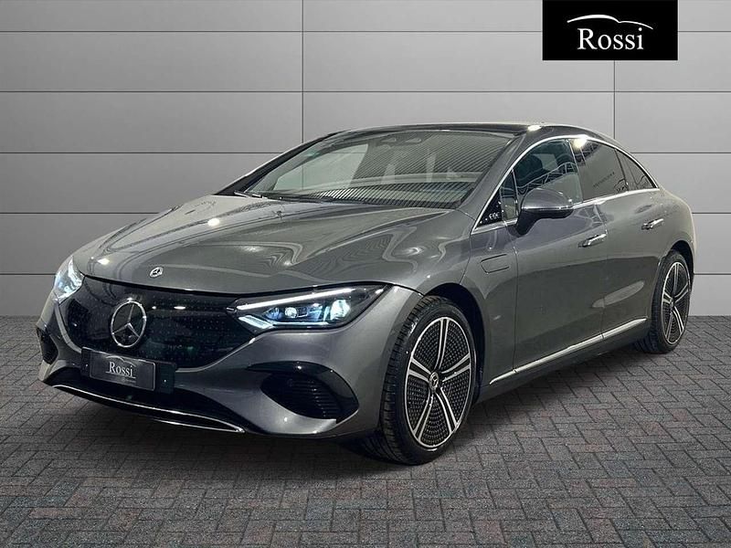 Grigio selenite metallizzato Nuova 2025 Mercedes EQE350 | 71.000 € (Buon prezzo) - Immagine 1/4