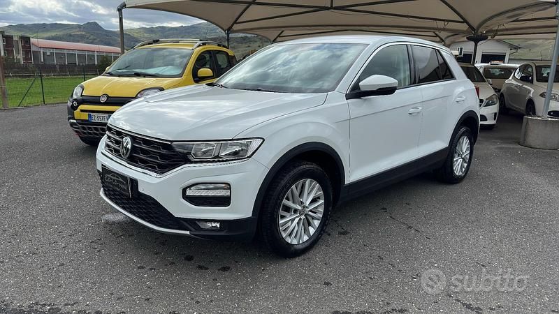 Usata VW T-Roc Business 116 CV (85 kW) 2019 Bianco SUV