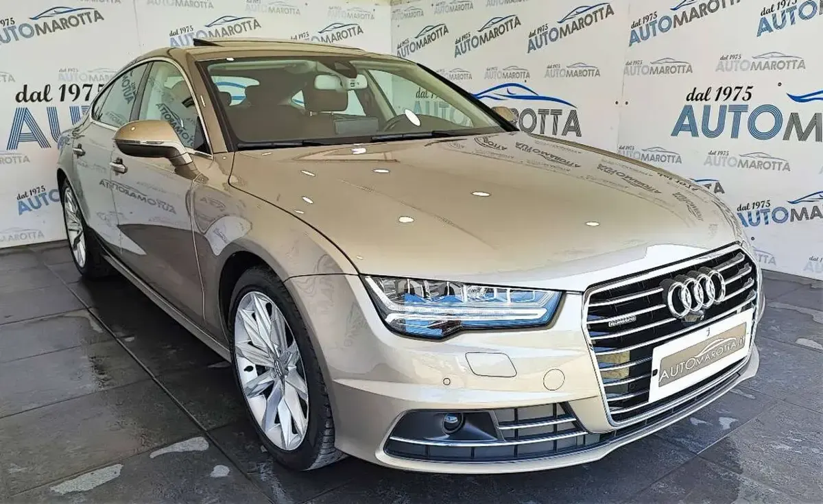 Usata Audi A7 Sportback Business Plus 275 CV (202 kW) 2016 Bronzomarrone Utilitaria