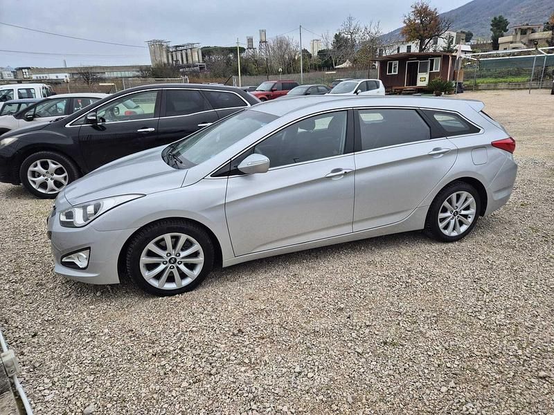 Usata Hyundai i40 136 CV (100 kW) 2012 Argento Station wagon