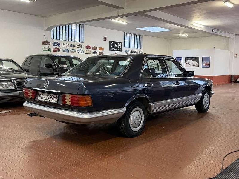 Usata Mercedes S280 156 CV (114 kW) 1981 Berlina