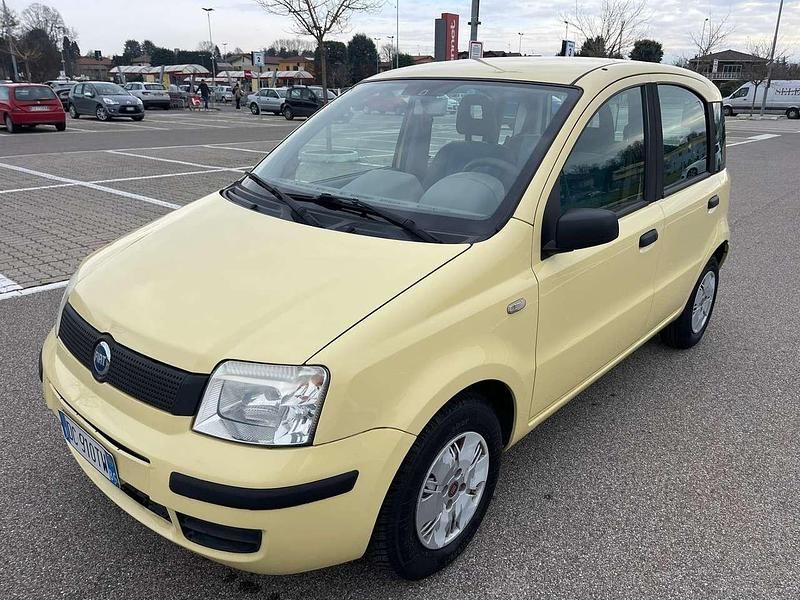 Usata Fiat Panda Active 54 CV (39 kW) 2004 Giallo Utilitaria