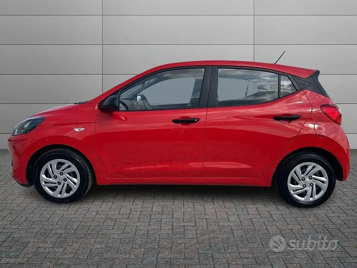 Usata Hyundai i10 Advanced Plus 66 CV (48 kW) 2020 Rosso Utilitaria