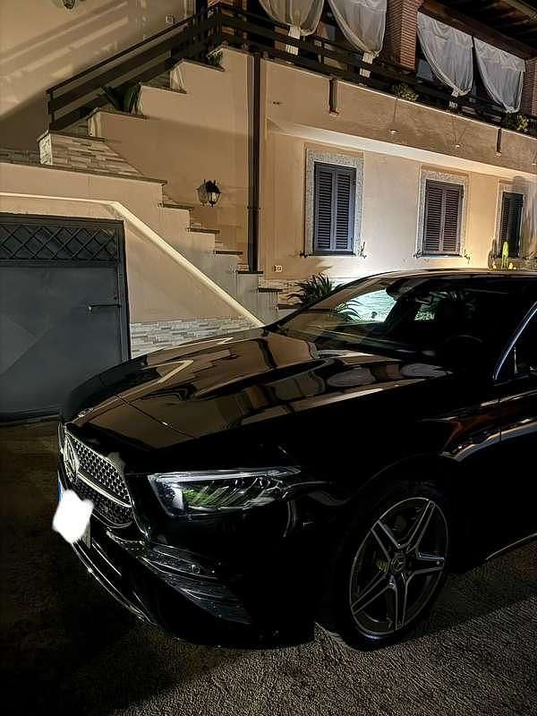 Usata Mercedes A180 AMG Line Premium 116 CV (85 kW) 2023 Nero Berlina