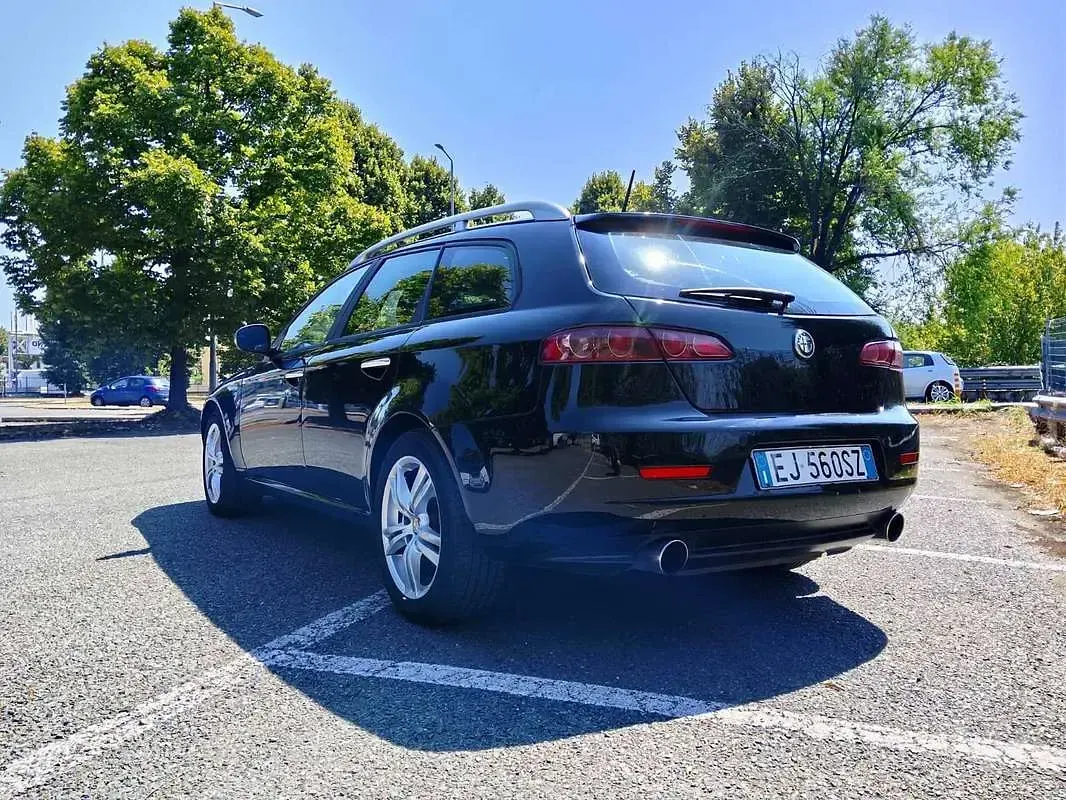 Usata Alfa Romeo 159 Progression 170 CV (125 kW) 2011 Nero Station wagon