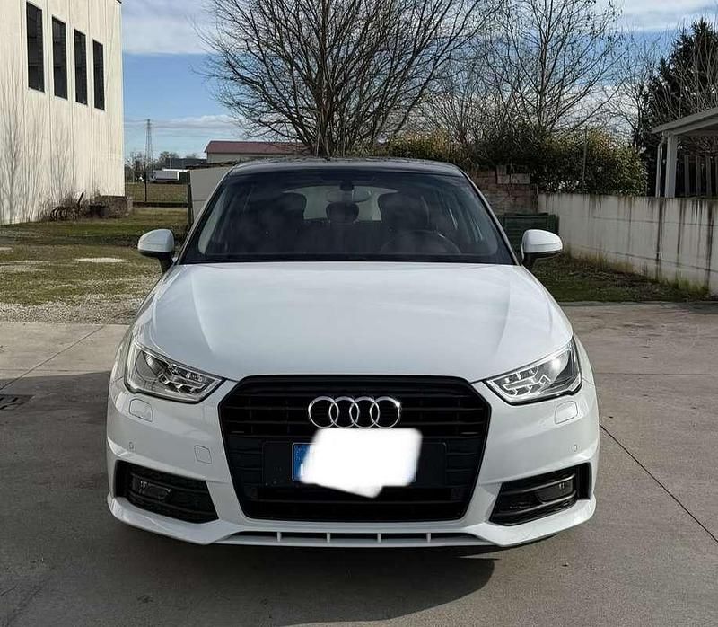 Usata Audi A1 Sportback Design 90 CV (66 kW) 2017 Utilitaria