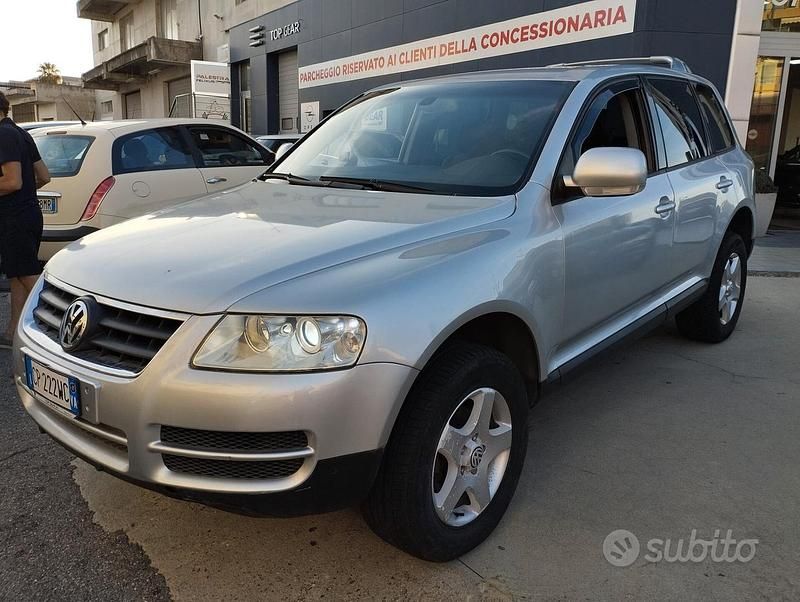 Usata VW Touareg R 174 CV (127 kW) 2004 Argento SUV