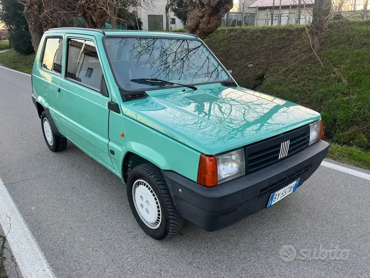 Usata Fiat Panda Young 54 CV (39 kW) 2001 Verde Berlina