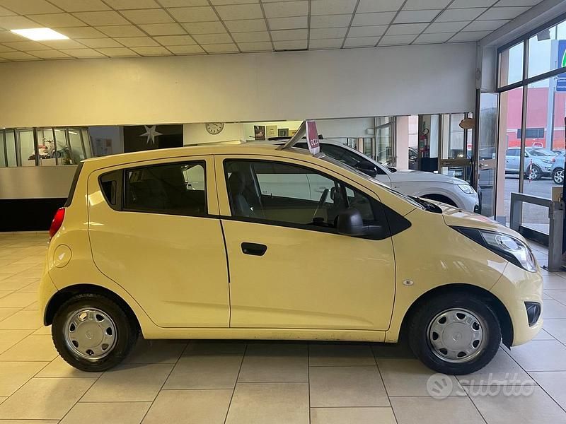 Usata Chevrolet Spark LS 68 CV (50 kW) 2013 Giallo Utilitaria