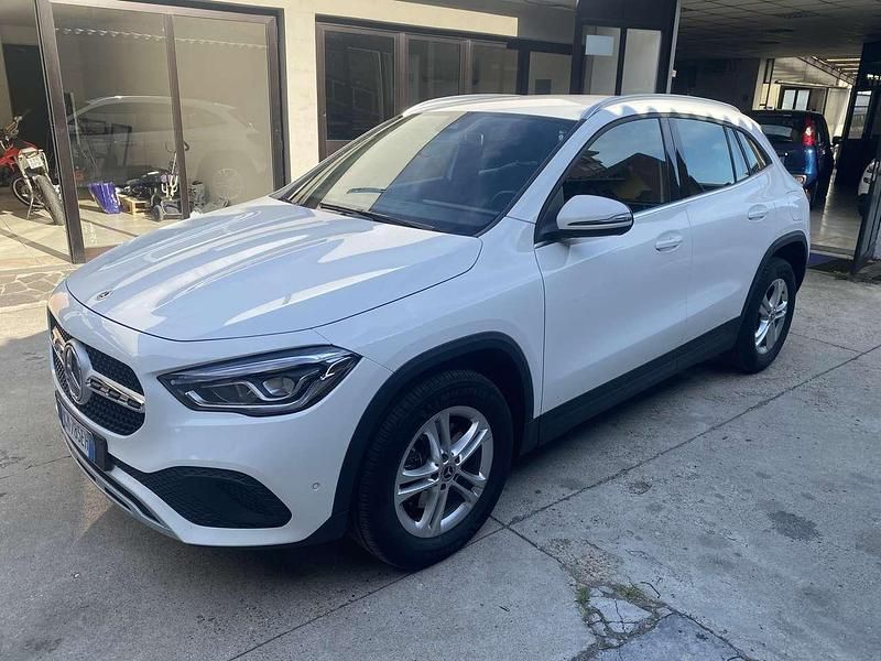 Other Usata 2023 Mercedes GLA180 SUV | 31.490 € (Super prezzo) - Immagine 1/4