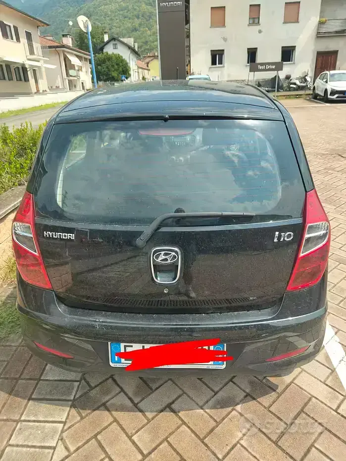 Usata Hyundai i10 69 CV (50 kW) 2011 Nero Utilitaria