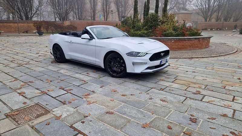 Usata Ford Mustang 290 CV (213 kW) 2019 Bianco Cabrio