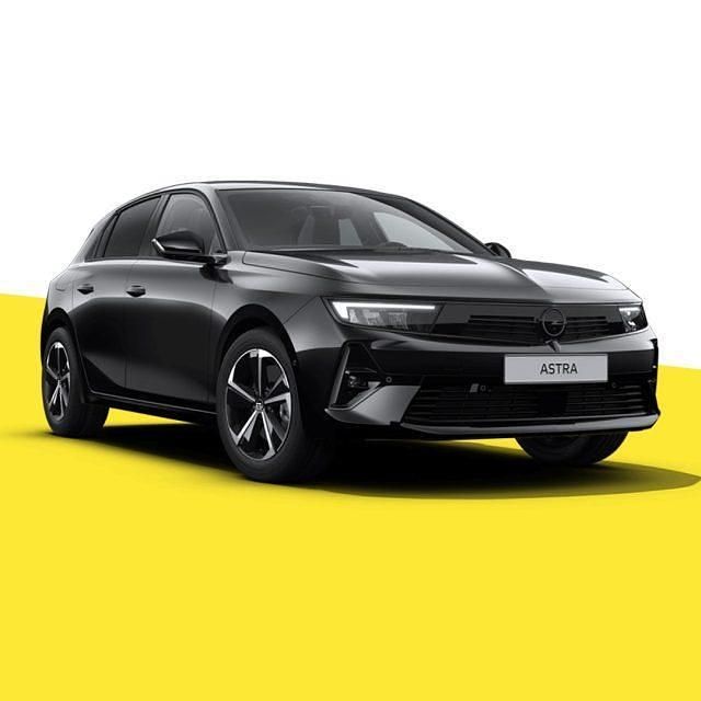 Usata Opel Astra 179 CV (131 kW) 2024 Karbon black Berlina