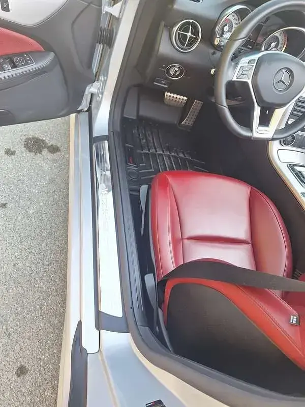 Usata Mercedes SLK300 Premium 245 CV (180 kW) 2015 Grigio Cabrio