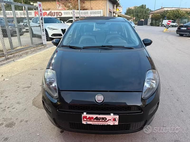 Usata Fiat Punto Evo Dynamic 95 CV (69 kW) 2012 Nero Utilitaria