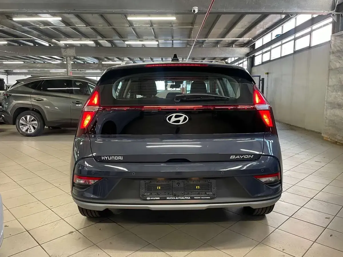 Nuova Hyundai Bayon 77 CV (56 kW) 2026 Aurora gray SUV