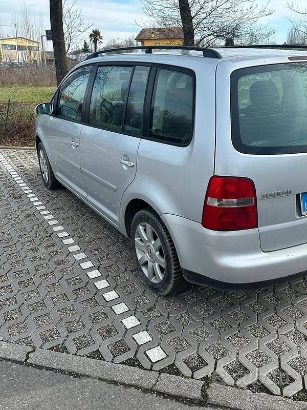 Usata VW Touran 105 CV (77 kW) 2003 Grigio Monovolume