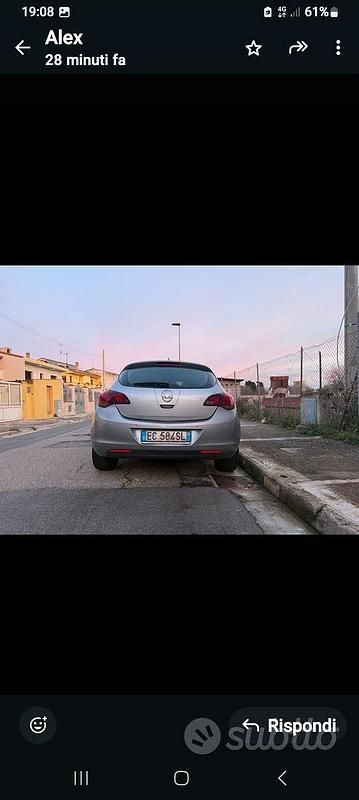 Usata Opel Astra 110 CV (80 kW) 2010 Grigio Berlina